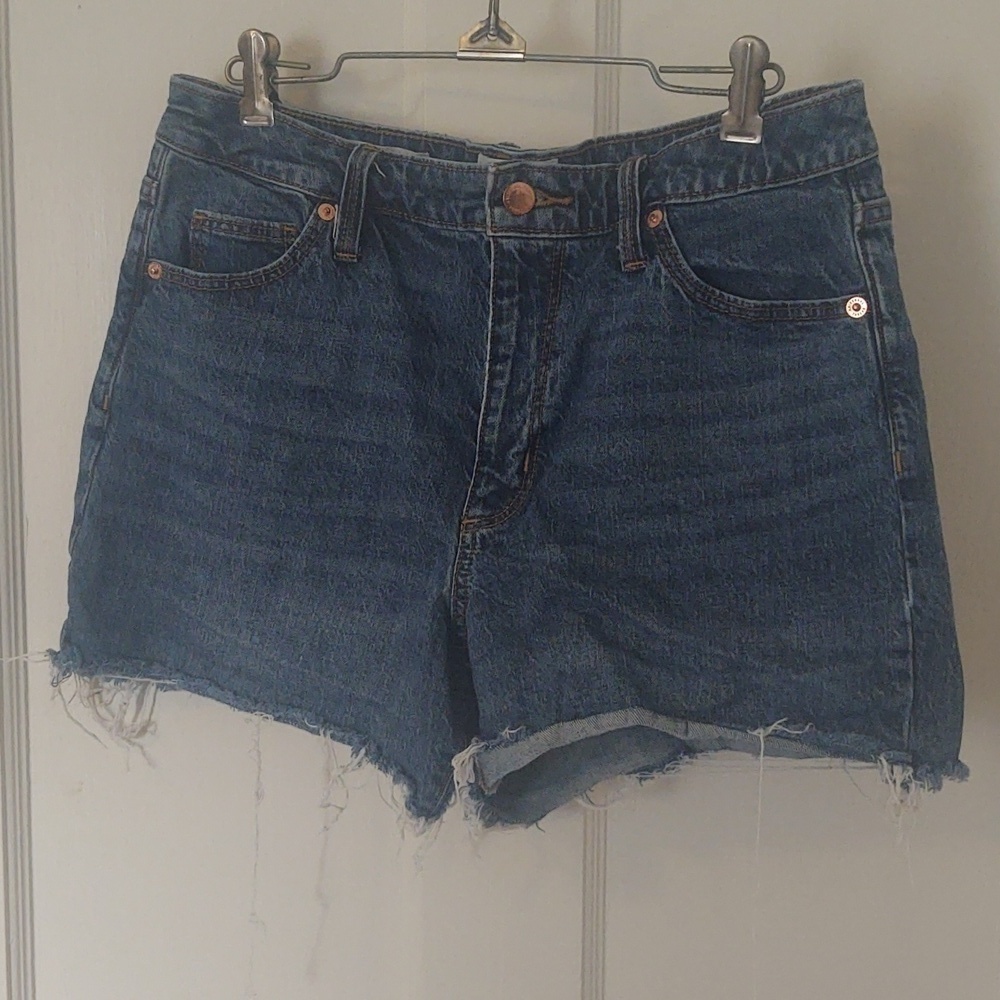 Universal Thread Vintage Midi Distressed Jean Shorts Sz 10/30R